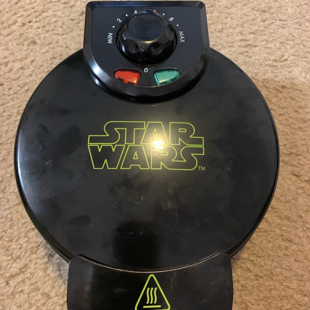 Star Wars Darth Vader Waffle Maker